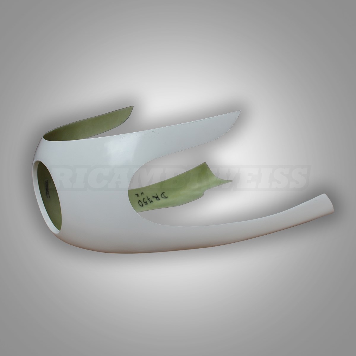 CZASZA PRZEDNIA  MOTO GUZZI LE MANS , IMOLA  DUCATI 700 900 SS SZOSOWA